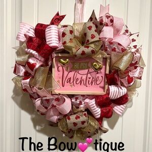 Handmade 17” Valentine’s Day Ribbon Wreath Hearts in Red & White w27